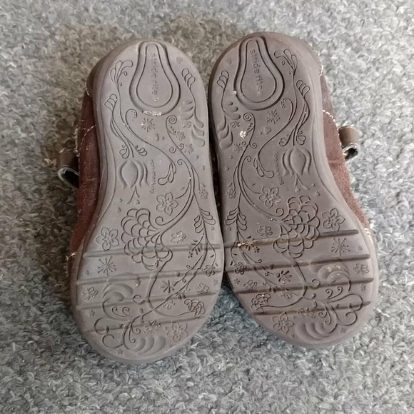 Baby girl shoes - Picture 4 of 5